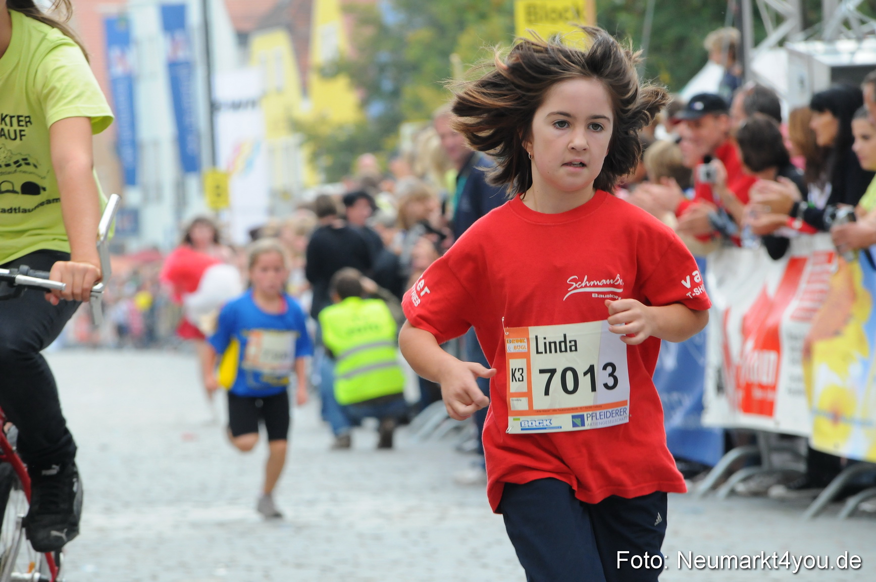 0045 Stadtlauf Neumarkt Bambinilaeufe 200909
